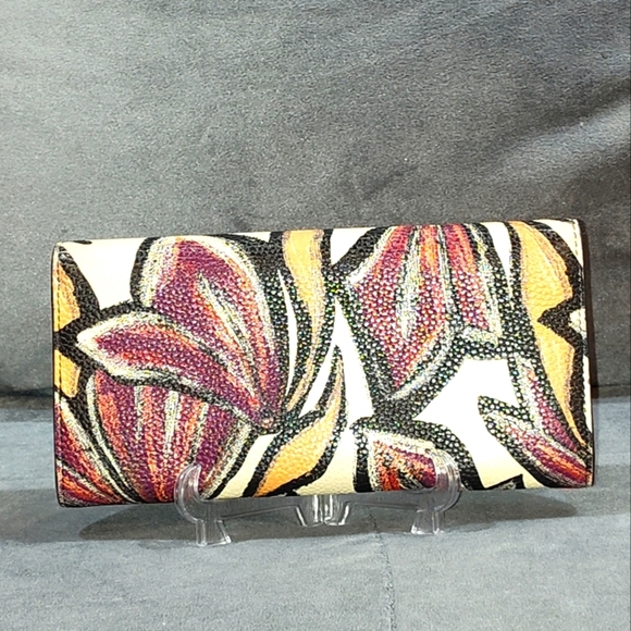 RARE SALVATORE FERRAGAMO GANCINI FLORAL PRINT CONTINENTAL LONG WALLET EUC - Picture 10 of 16
